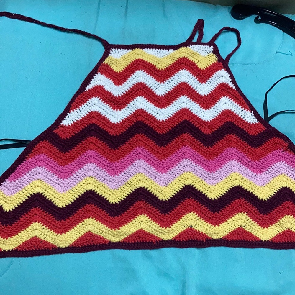 Forever 21 knitted crop top